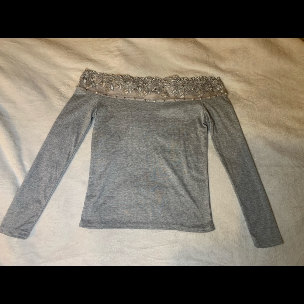 Off the shoulder laced front long sleeve